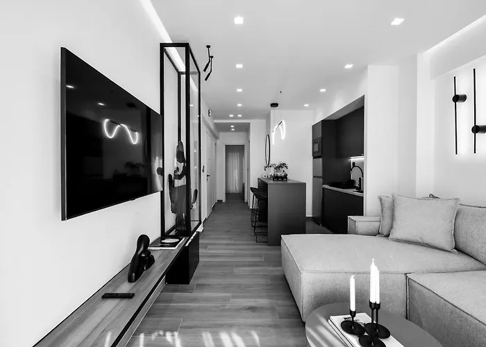 Luxury Downtown C2 *