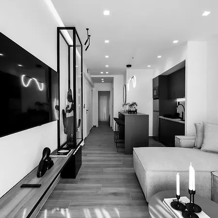 Luxury Downtown C2 *