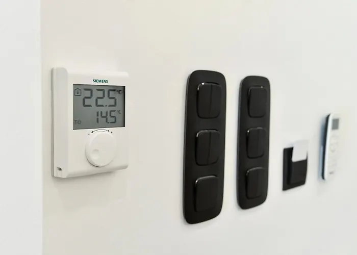 דירה Luxury Downtown C2 *