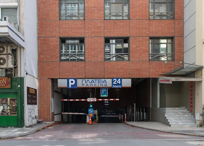 Luxury Downtown C2