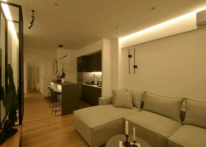 Luxury Downtown C2 *